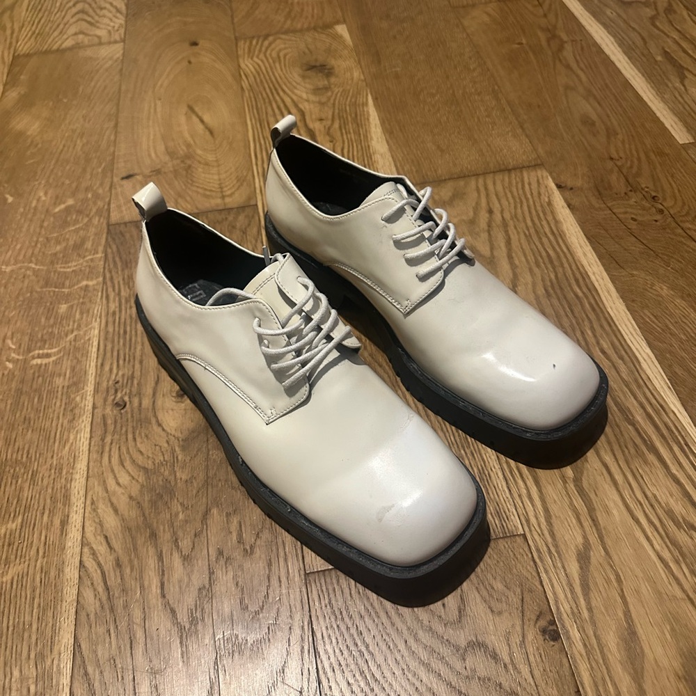 Miista Cream Leather Flats